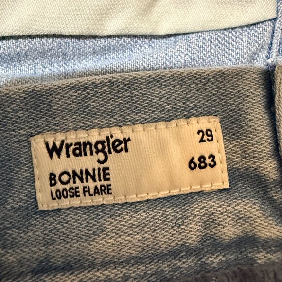 Wrangler Bonnie 683 Loose Flare High Rise Denim Jeans Women's 29x32 Blue NWOT - Picture 13 of 15